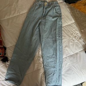 Zara Jeans Medium